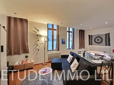 STUDIO - LILLE VIEUX LILLE - 32 m2 - 159000 €