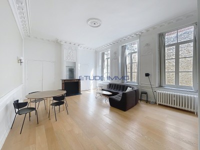 APPARTEMENT T3 A LOUER - LILLE VIEUX LILLE - 85 m2 - 1 700 &euro; charges comprises par mois
