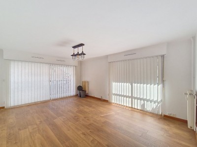 APPARTEMENT T3 GAMBETTA avec Parking et cave. A VENDRE - LILLE GAMBETTA - 71 m2 - 245000€
