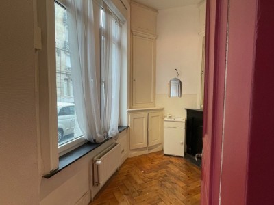 BUREAU A LOUER - LILLE VAUBAN - 7 m2 - 230�&euro; HC par mois