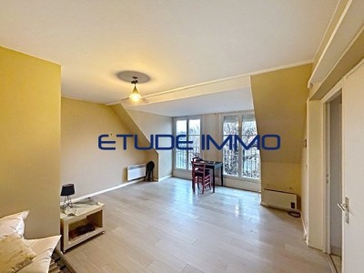 STUDIO A LOUER - LILLE VIEUX LILLE - 32.09 m2 - 985 &euro; charges comprises par mois