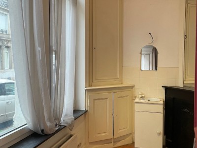 BUREAU A LOUER - LILLE VAUBAN - 7 m2 - 230�&euro; HC par mois