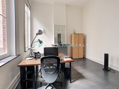 Maison de TYPE 2 + TERRASSE lou en bureau A VENDRE - LILLE REPUBLIQUE - 53.4 m2 - 246750€ 