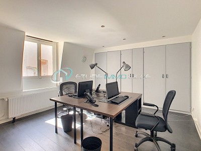 Maison de TYPE 2 + TERRASSE lou en bureau A VENDRE - LILLE REPUBLIQUE - 53.4 m2 - 246750 € 