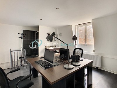Maison de TYPE 2 + TERRASSE lou en bureau A VENDRE - LILLE REPUBLIQUE - 53.4 m2 - 246750 € 