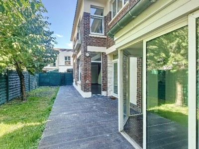 Maison semi-individuelle Lille  3 chambres, jardin, parking