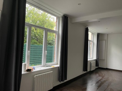 Maison semi-individuelle Lille  3 chambres, jardin, parking