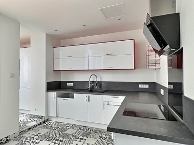 MAISON - LILLE REPUBLIQUE - 250 m2 - 1199000€