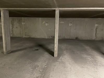 PARKING - LA MADELEINE - 11000€
