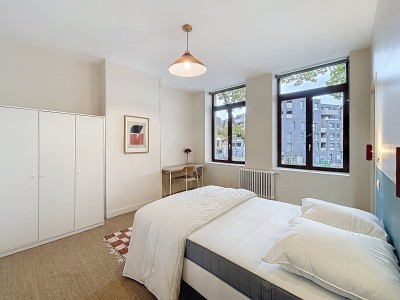 STUDIO A LOUER - LILLE J B LEBAS - 19.18 m2 - 736€ charges comprises par mois