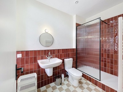STUDIO A LOUER - LILLE J B LEBAS - 19.18 m2 - 736€ charges comprises par mois