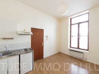 STUDIO - LILLE NATIONALE - 16,7 m2 - LOUÉ