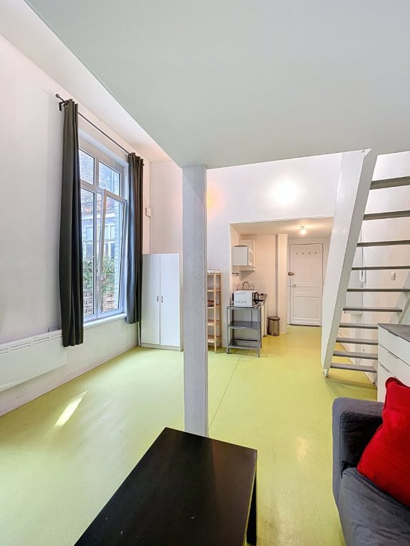 STUDIO* - LILLE REPUBLIQUE - 26.89 m2 - 603�&euro; charges comprises par mois