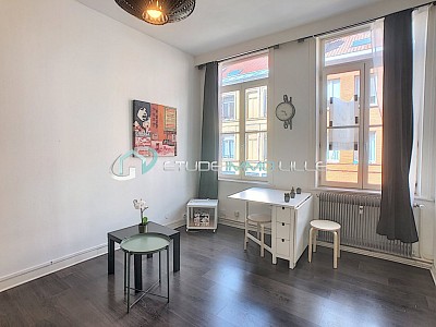 STUDIO - LILLE SEBASTOPOL - 24.5 m2 - LOUÉ