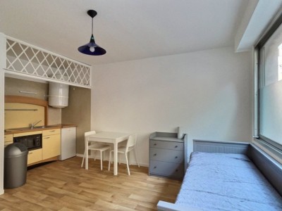 STUDIO A LOUER - LILLE VAUBAN - 25.35 m2 - 625 € charges comprises par mois