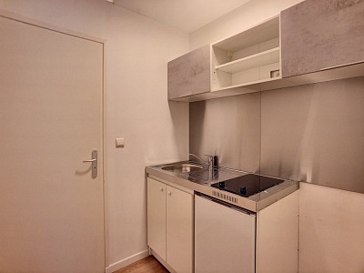 STUDIO - LILLE VIEUX LILLE - 17.26 m2 - LOUÉ