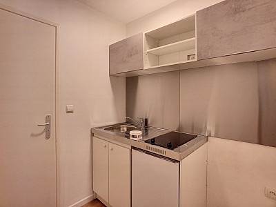 STUDIO A LOUER - LILLE VIEUX LILLE - 17.26 m2 - 370€ charges comprises par mois