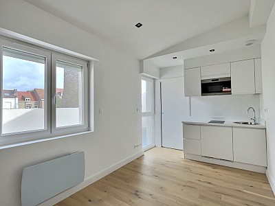 STUDIO A LOUER - MALO LES BAINS - 17 m2 - 515€ charges comprises par mois