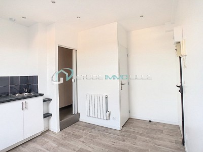 STUDIO - LILLE CORMONTAIGNE - 11.07 m2 - VENDU