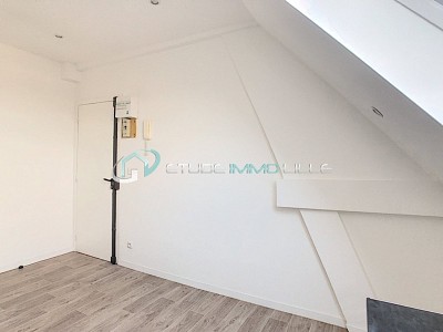 STUDIO - LILLE CORMONTAIGNE - 11.07 m2 - VENDU