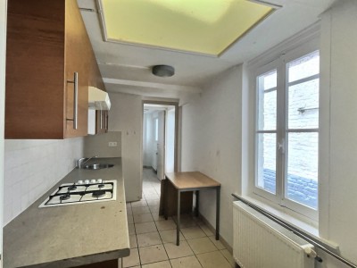 Studio 33 m avec cour-terrasse  vendre - Faibles charges | tude Immo