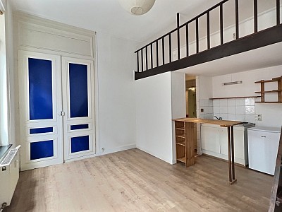 Vente appartement Lille  T1 mezzanine rnov - mtro  150 m