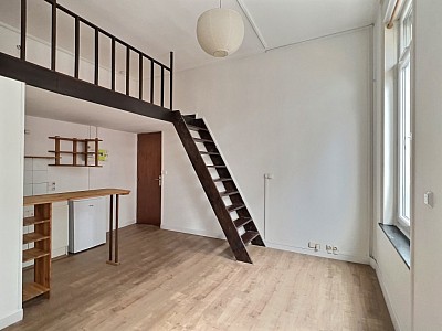 Vente appartement Lille  T1 mezzanine rnov - mtro  150 m