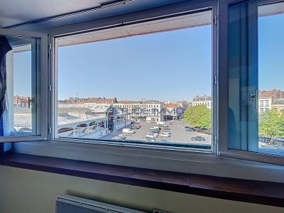 Lille Solférino – T1 lumineux dernier étage – 28,5 m² Carrez / 38 m² au sol