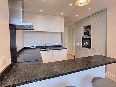 APPARTEMENT T2 A LOUER - LILLE SOLFERINO SACRE COEUR - 37.05 m2 - 850 &euro; charges comprises par mois