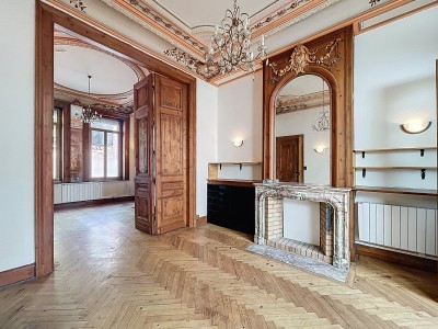 T2 57 m  Charme de l ancien, jardin, Lille Gambetta