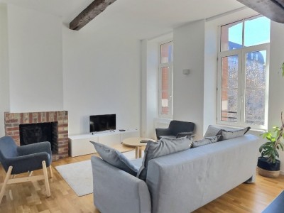 T2 de 45 m  Emplacement d exception  deux pas de la Grand-Place