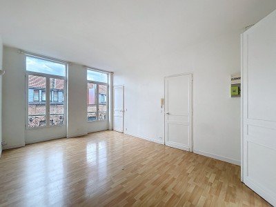  vendre  T2 lumineux 41 m Lille Rpublique
