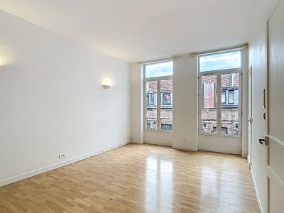  vendre  T2 lumineux 41 m Lille Rpublique
