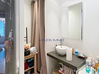 T2 Vieux-Lille hyper centre � 44 m� � Charme, rue pi�tonne, proche Grand-Place