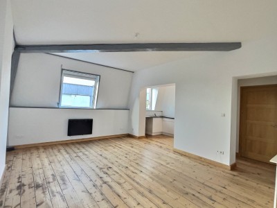 APPARTEMENT T2 DE 52 M - PARKING - CAVE A VENDRE - WATTIGNIES - 52 m2 - 232000 €