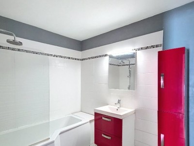 APPARTEMENT T3 GAMBETTA avec Parking et cave. A VENDRE - LILLE GAMBETTA - 71.41 m2 - 245 000 €