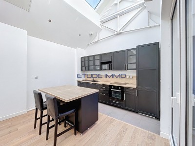 Duplex invers� Lille Gambetta 78 m� � Loft lumineux avec balcon, parking et cave