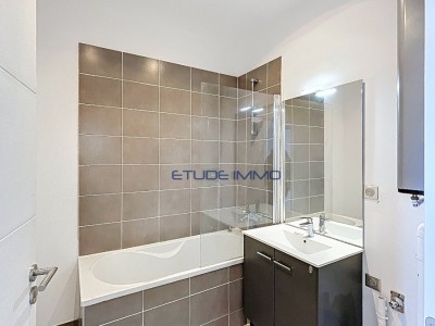 Duplex invers� Lille Gambetta 78 m� � Loft lumineux avec balcon, parking et cave