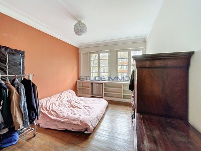 Type 3 avec grenier et cave - Hyper centre A VENDRE - LILLE LIBERTE - 65.5 m2 - 247 000 &euro;