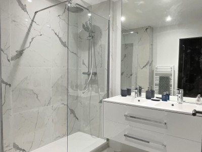 APPARTEMENT T3 - LILLE SACRE COEUR - 64 m2 - 358500€