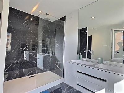 APPARTEMENT T3 - LILLE SACRE COEUR - 70 m2 - 369000€