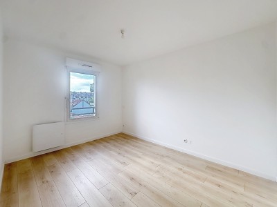 APPARTEMENT T3 A VENDRE - PETIT RONCHIN - 75 m2 - 186 000 &euro;