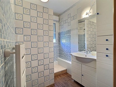 APPARTEMENT T4 A LOUER - LILLE VAUBAN PORT DE LILLE - 95.58 m2 - 1 449 € charges comprises par mois