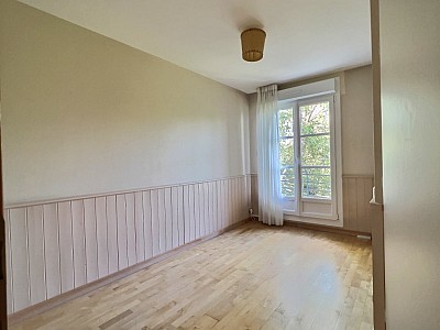 APPARTEMENT T4 A LOUER - LILLE VAUBAN PORT DE LILLE - 95.58 m2 - 1 449 € charges comprises par mois