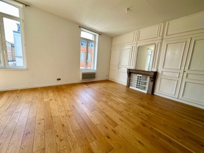 APPARTEMENT T4 A VENDRE - LILLE REPUBLIQUE - 86.15 m2 - 399000€