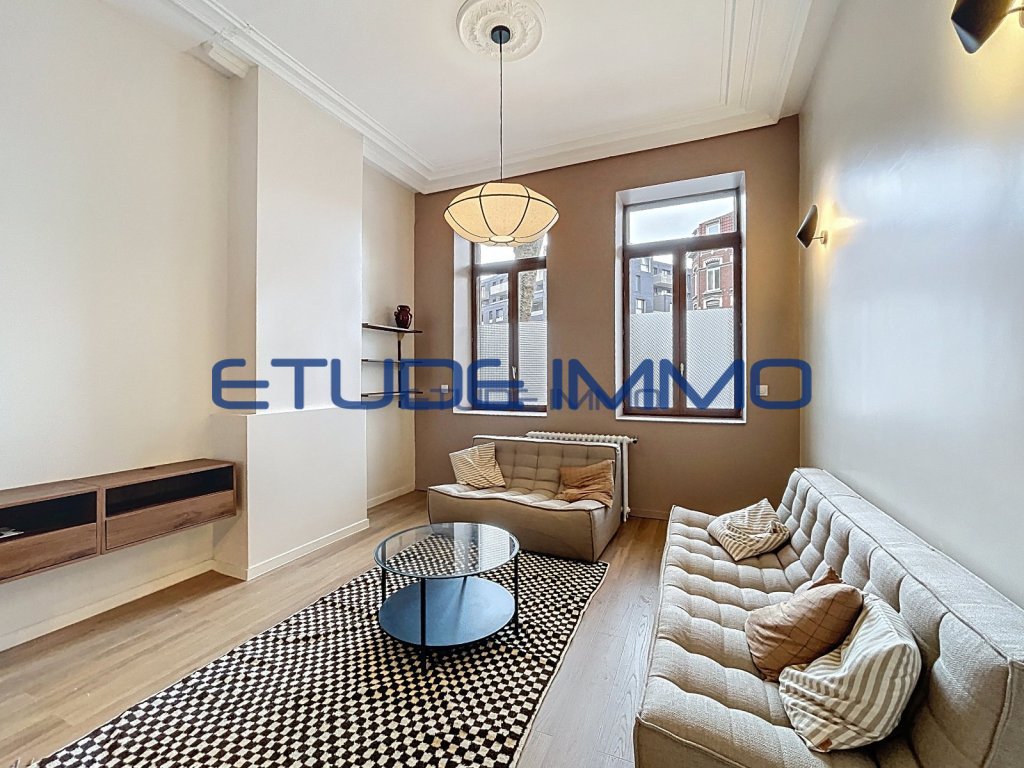 Maison rénovée 200 m² à Lille - 6 chambres et potentiel locatif