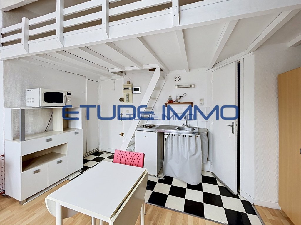 Studio mezzanine à vendre