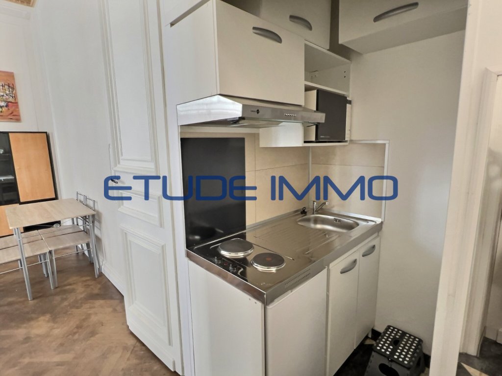 APPARTEMENT T1 A LOUER - LILLE SEBASTOPOL - 35.04 m2 - 690€ charges comprises par mois