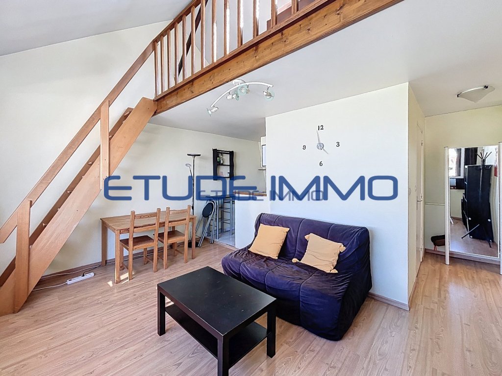 Lille Solférino – T1 lumineux dernier étage – 28,5 m² Carrez / 38 m² au sol