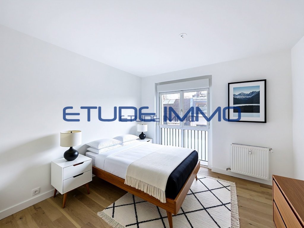 T2 à vendre Lille République Beaux-Arts dernier étage lumineux parking cave